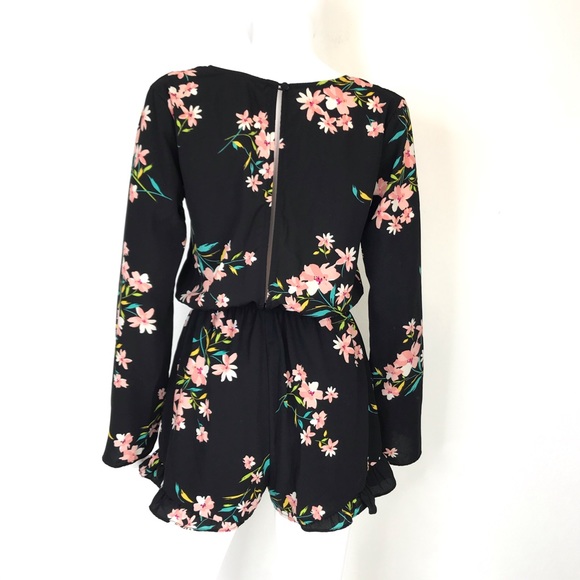 Pins and needles S black floral Romper - Picture 3 of 7